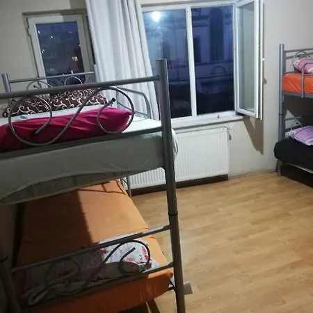 Eco Taksim Hostel *